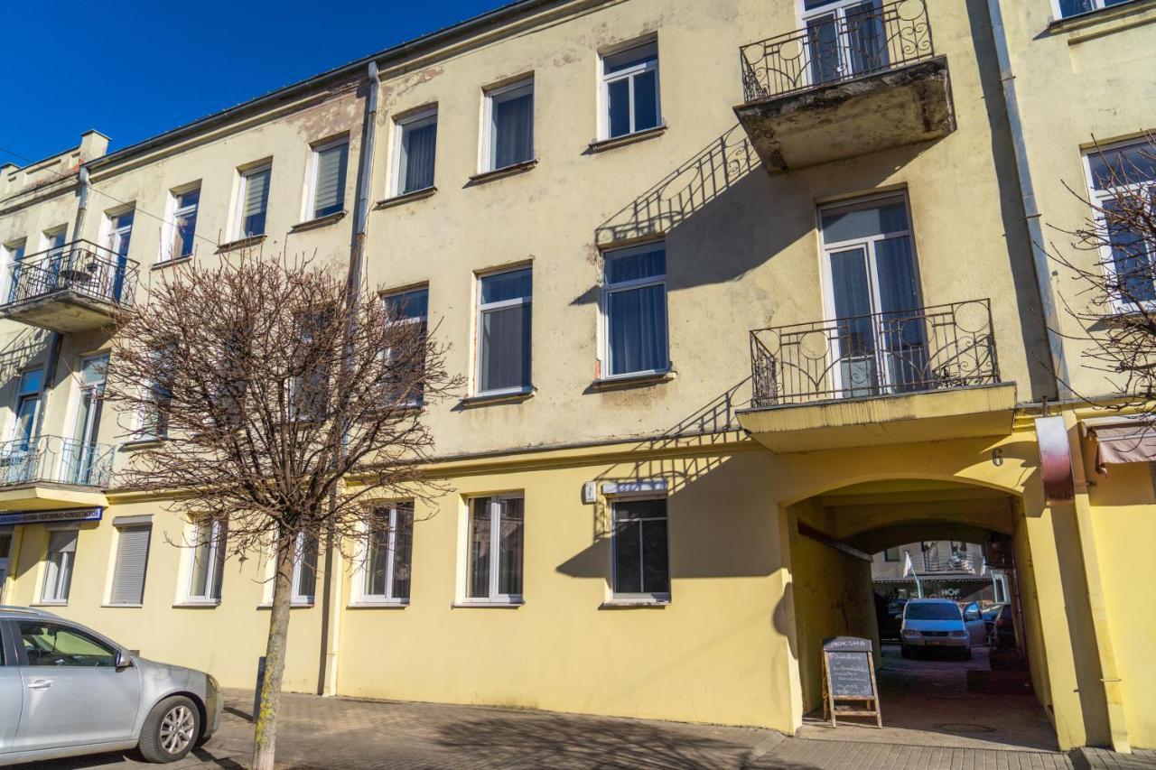 Beautiful Apartment In The Heart Of Kaunas Exterior photo